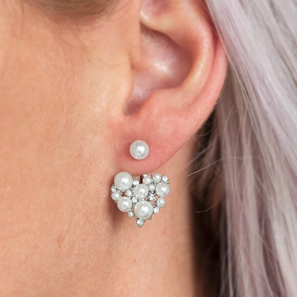 Paparazzi Jewelry Accessories - Star-Studded Success - White Earrings - Vintage - Picture 1 of 4